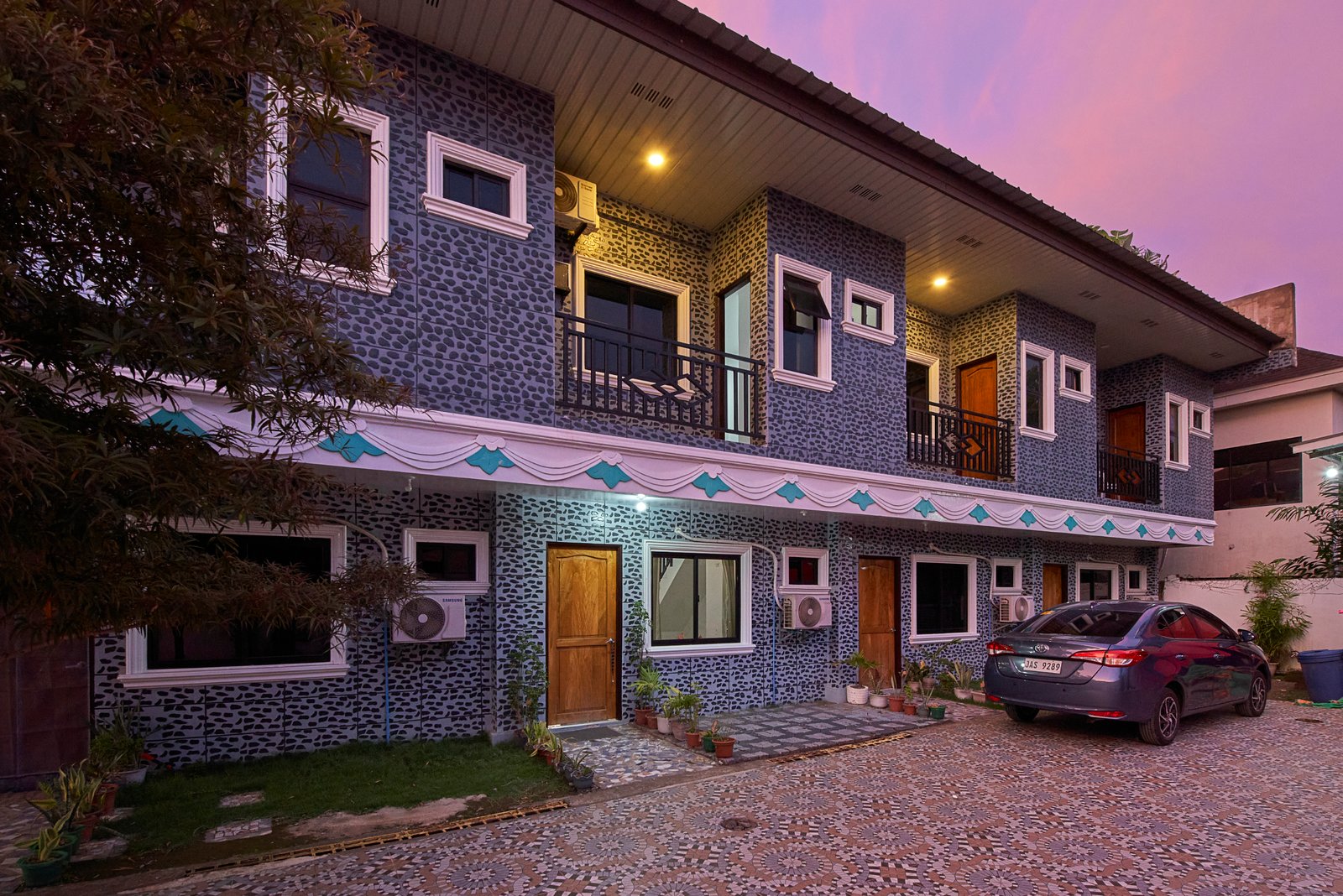 Toyme Apartments